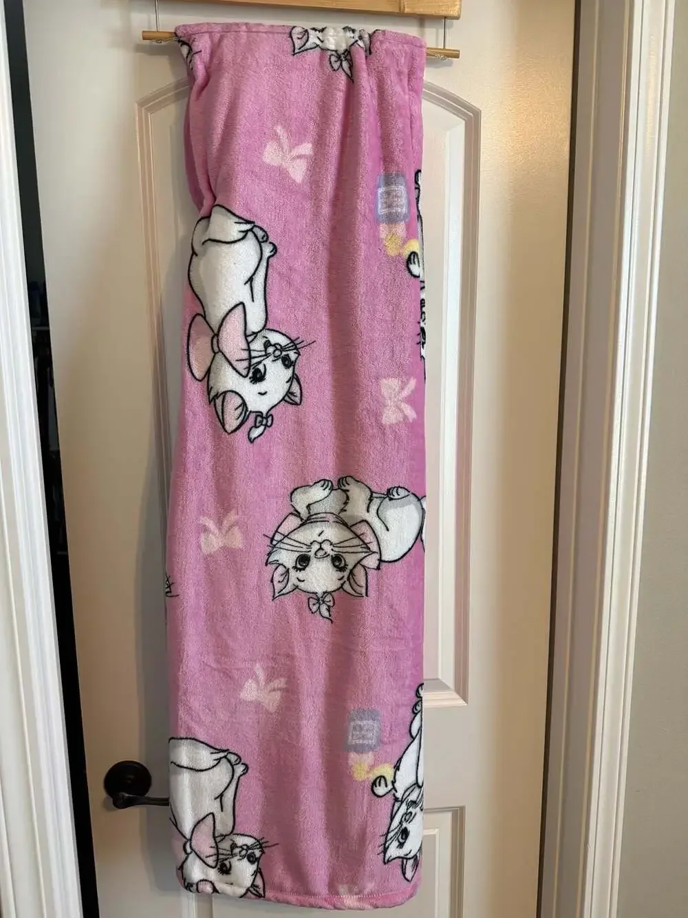 Disney The Aristocats Marie Pink Plush Blanket 60 x 90